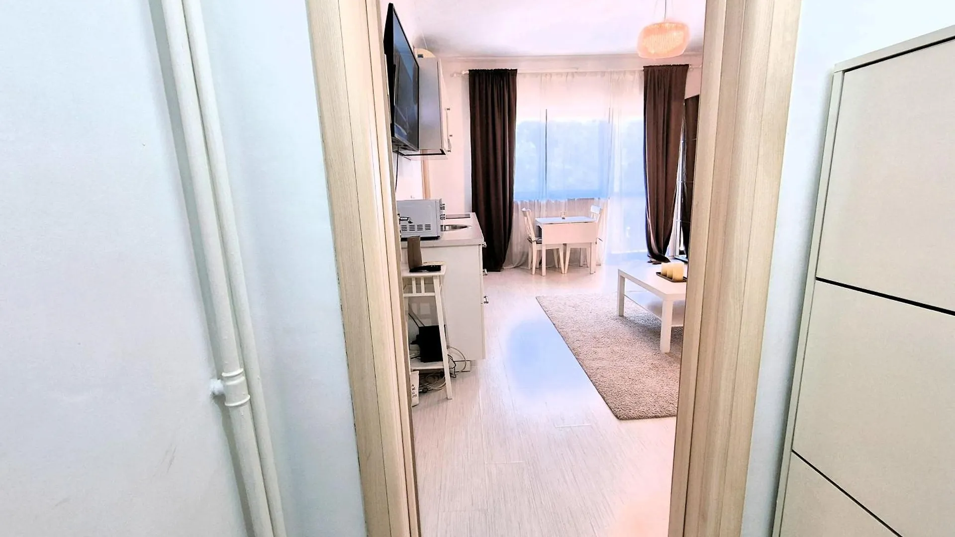 Apartment Central Pearl Studio Bucharest