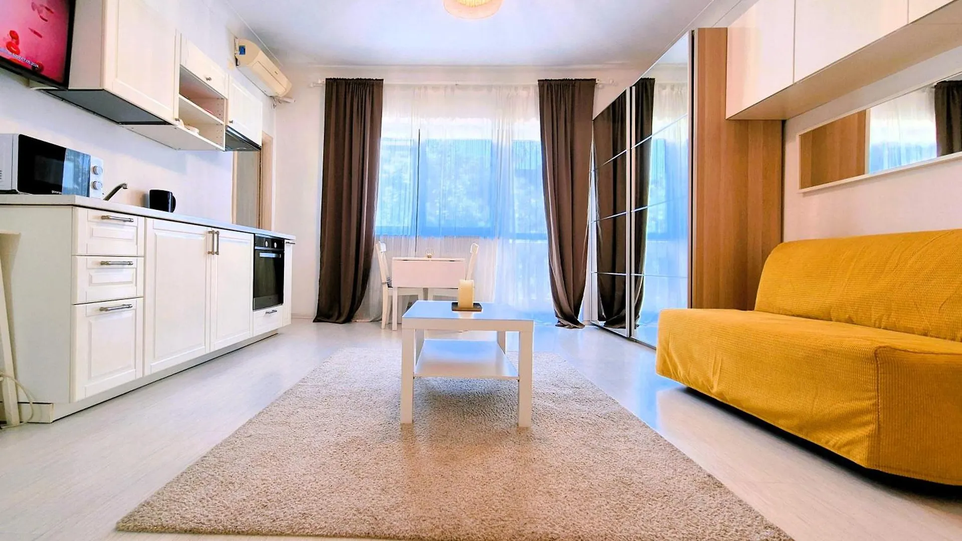 Apartment Central Pearl Studio Bucharest