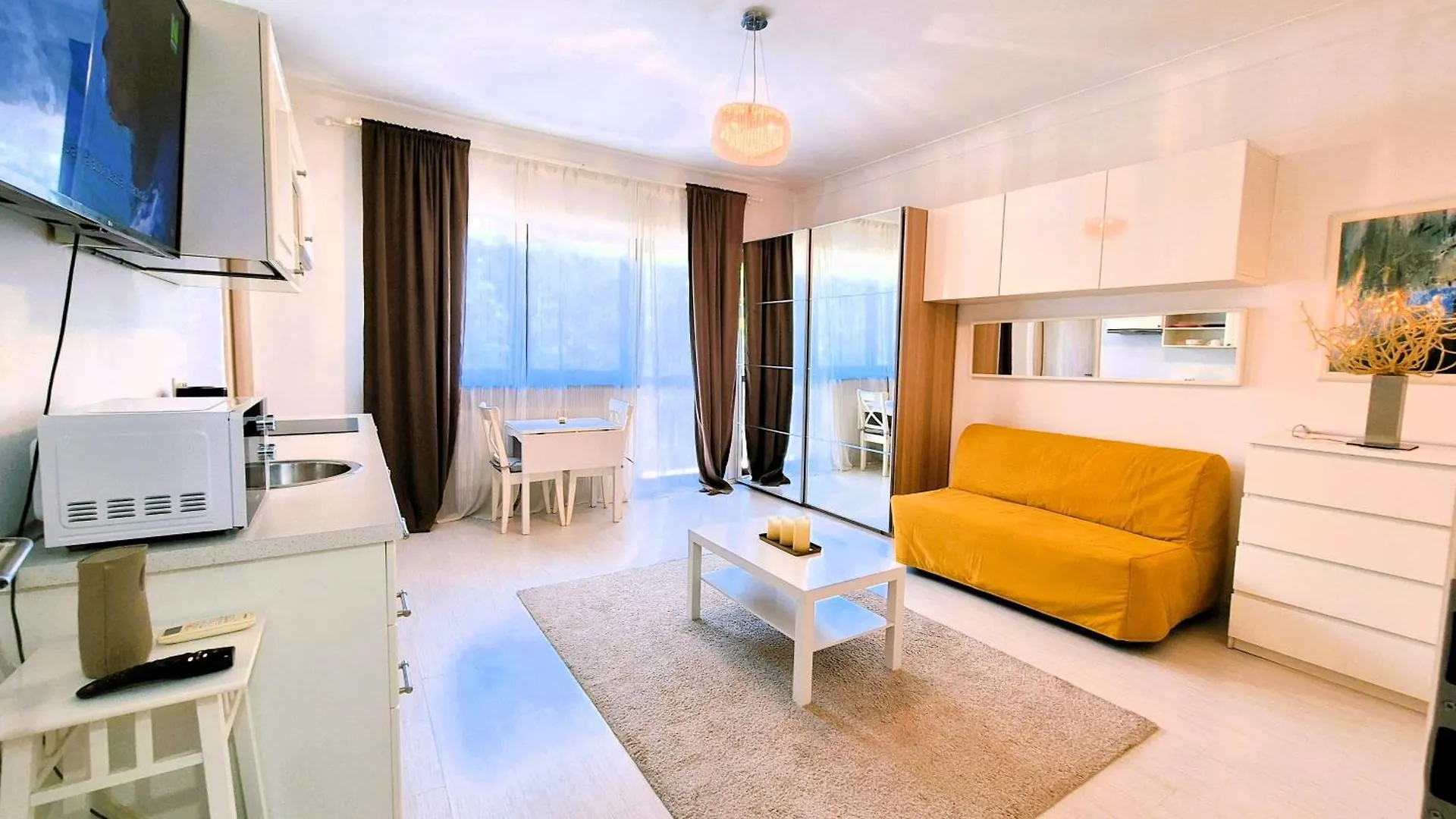 Central Pearl Studio Boekarest
